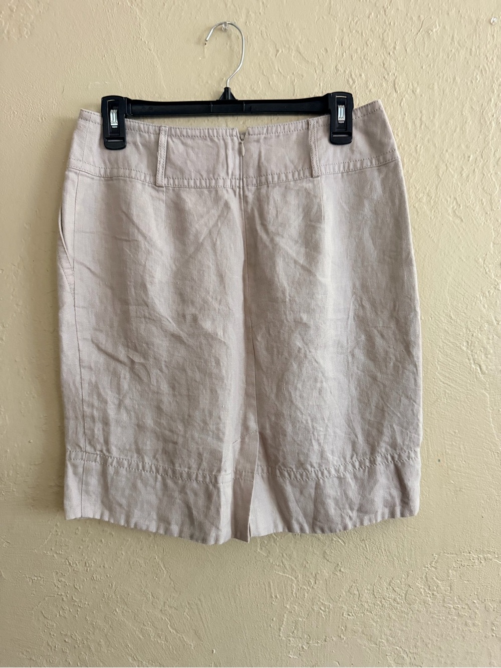 Banana Republic Cream Linen-Blend Mini Skirt - Picture 2 of 4